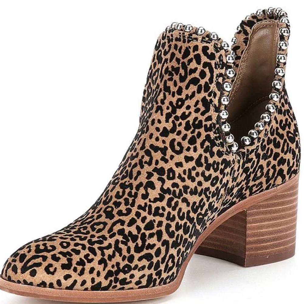 New GB Call-Me Leopard Print Suede Ball Chain Detail Shooties
